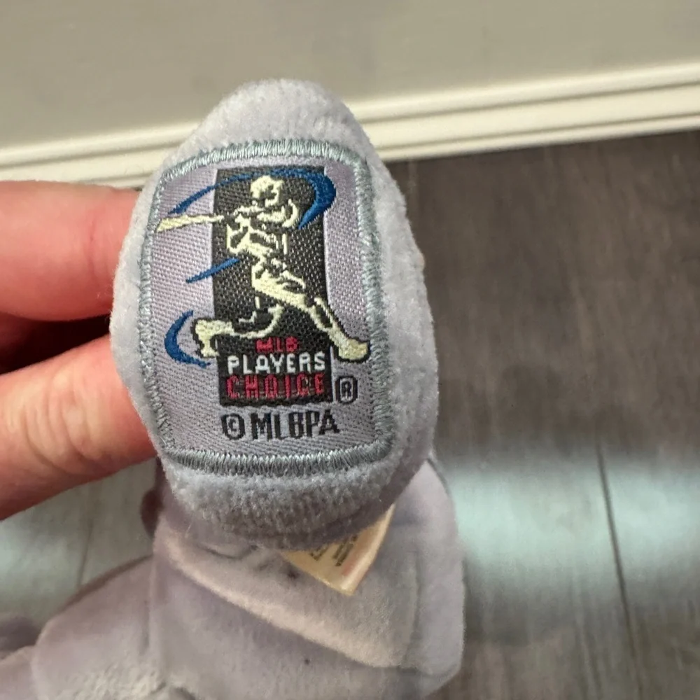 New York Yankees Gray Stuffed Bear All Star Game ‘99 Derek Jeter Bear